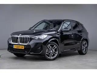 BMW X1 xDrive30e M-Sport Org.NL|Pano-dak|H&K|Trekhaak|HuD|360°|1e-eig.|Dealeronderhouden