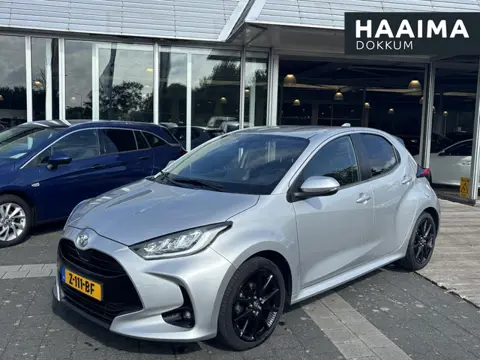 Toyota Yaris 1.5 VVT-i Style Airco | Parkeersensoren | Camera | Cruise Controle | Car Play