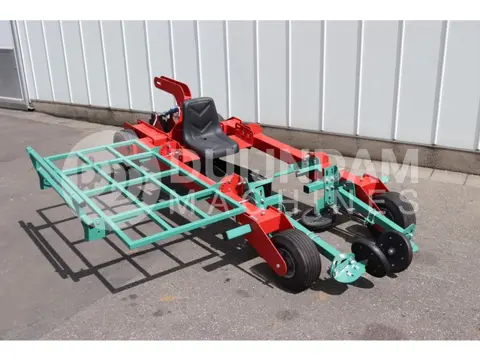 Lambers 1601 plantmachine 1 rij voor bomen
