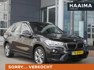 BMW X1 sDrive18i Executive | Automaat | Trekhaak | Camera | Lederen bekleding | Parkeersensoren | Na