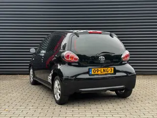 Foto 15 van Toyota Aygo Toyota Aygo 1.0-12V Comfort | Airco | Toerenteller | Elektr. Ramen | Centrale Vergrendel