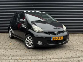 Foto 12 van Toyota Aygo Toyota Aygo 1.0-12V Comfort | Airco | Toerenteller | Elektr. Ramen | Centrale Vergrendel