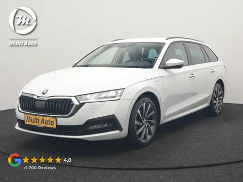 Škoda Octavia Combi 1.4 TSI iV Business Edition PHEV 204pk Dealer O.H | Trekhaak Af Fabriek | Adapti