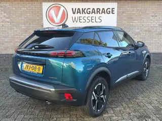 Foto 12 van Peugeot 2008 1.2 Hybrid 145 Allure Automaat | Camera | PDC | Adap. Cruise |