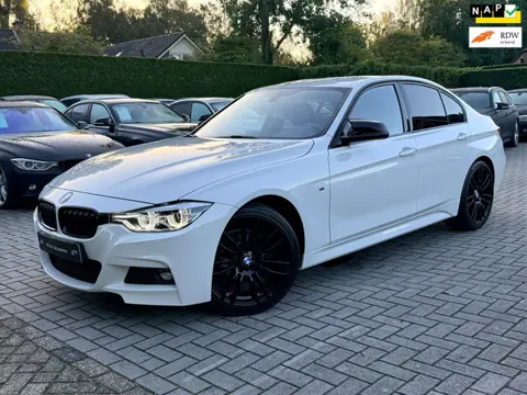 BMW 3-serie 318i M Sport Lci|19 inch M|Navigatie|Cruise control|Climate control|Led|Nette staat..
