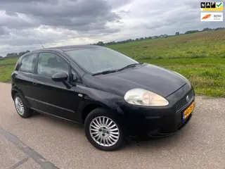 Fiat Grande Punto 1.4 Sportsound