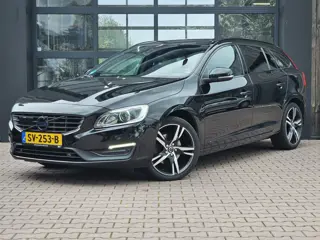 Volvo V60 2.0 T4 Summum | Automaat | Xenon | Trekhaak | Stoel & stuurverwarm. | Standkachel | ACC | 