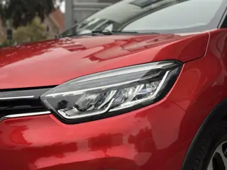 Foto 12 van Renault Captur 1.3 TCe 150 EDC Intens | Easy Life Pack | Voorstoelen verwarmd | Pack Premium | Armst