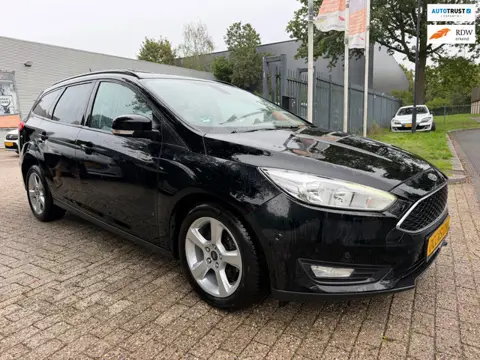 Ford Focus Wagon 1.0 EcoBoost Titanium Business 1e eigenaar, 67.520 km, cruise, clima, stoel en stuu