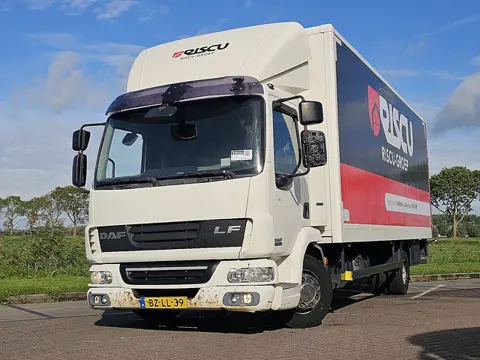DAF LF 45.180 bakwagen laadklep