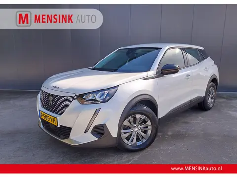 Peugeot e-2008 EV Active Pack 50 kWh 3 FASE LED NAVI CRUISE ECC