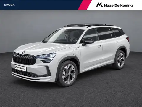 Skoda Kodiaq 1.5 TSI 204pk DSG PHEV Sportline Business · Panoramadak · Wegklapbare Trekhaak · Camera