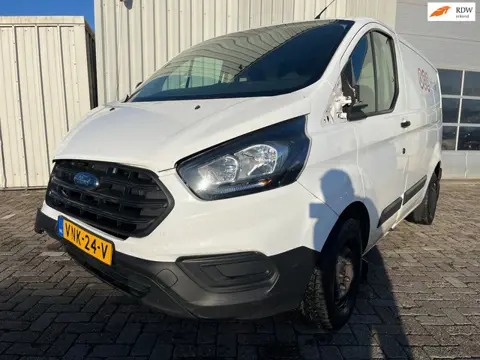 Ford Transit Custom 280 2.0 TDCI L1H2 Ambiente - Motor defect, Olie lekt, Achterraam is kapot