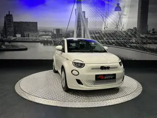 Foto 15 van Fiat 500 Icon 42 kWh