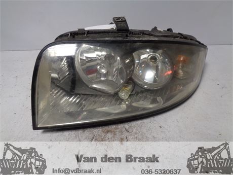 Audi A2 2000-2005 Koplamp links
