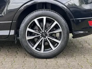 Foto 14 van Ford Kuga 1.5 EcoBoost ST Line | Winterpack | Trekkaak | 2000kg trekgewicht | Panoramadak | 19 inch