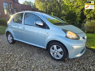 Toyota Aygo 1.0-12V + 5-deurs AIRCO *apk:04-2027*
