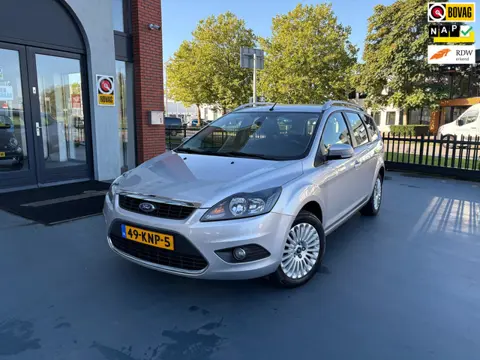 Ford Focus Wagon 1.8 Limited CLIMATE CRUISE CONTROL TREKHAAK