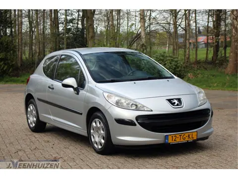 Peugeot 207 1.4-16V XR | ❄️Airco | ✅Nieuwe APK (bj 2006)