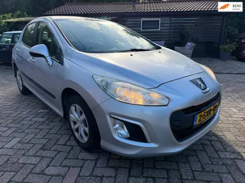 Peugeot 308 1.4 VTi Access NIEUWE APK