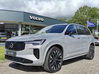 Volvo XC90 T8 AWD 455PK Plug-in Hybrid Ultra Dark | NIEUW | €10.465,- voordeel | ACC | H&K | Luchtve