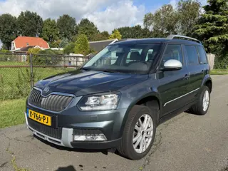 Škoda Yeti Outdoor 1.2 TSI Adventure Airco/Cruise/LMV
