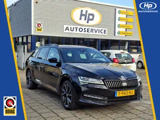 Skoda Superb Combi 1.5 TSI ACT Sportline Business Carplay Sportstoelen Cruise controle Camera achter