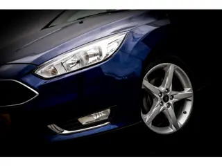 Foto 18 van Ford Focus 1.5 150 Pk 5 drs. Titanium I Trekhaak I Airco I 18 inch. LMV I Winter-Pakket