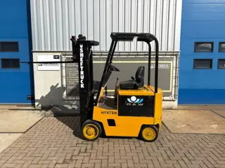 VS-23004 Elektrische triplex heftruck Hyster e2.00xl