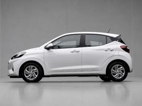Hyundai I10 1.0 Comfort Sport (APPLE CARPLAY,NAVI,CLIMATE,CRUISE,LANE ASSIST,LED,SPORTSTOELEN,NETTE 