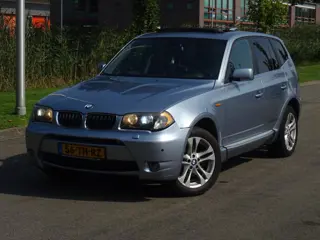 BMW X3 3.0i High Executive AUT. PANORAMA/LEER/NAVI *EXPORT*