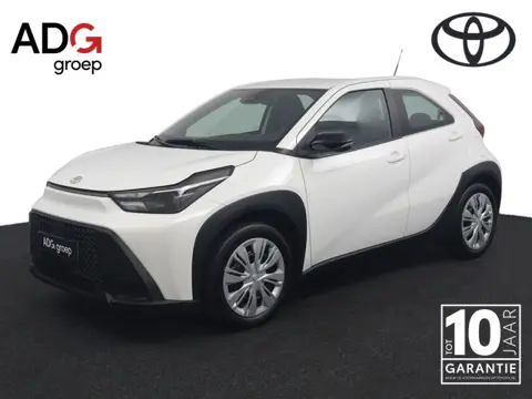 Toyota Aygo X Hybrid 115 play | Nieuwe Auto | Uit Voorraad Leverbaar | €1500 Korting |