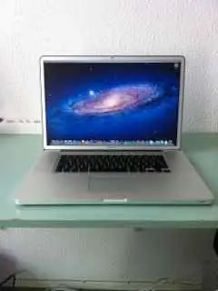 Macbook Pro W8933MPM66E en Airport Extreme Enz.