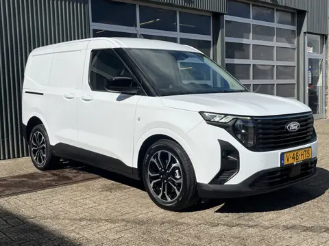 Ford Transit Courier 1.0 EcoBoost Limited Benzine Automaat Airco Cruise controle Trekhaak 1000kg 2-P