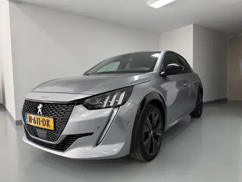 Peugeot 208 1.2 PureTech GT Pack CAMERA CARPLAY SFEERVERLICHTING