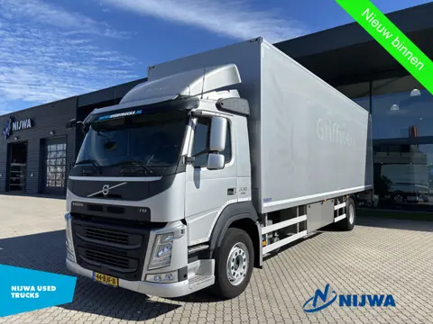 Volvo FM 330 4x2 Low Mileage + Verwarming laadbak