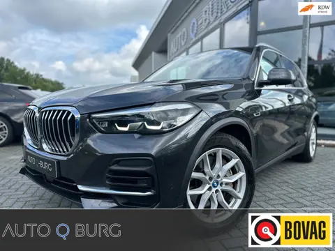 BMW X5 XDrive45e Executive | Automaat | Luchtvering | Elek Trekhaak | LEder | LED | LMV | 360* Camer