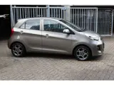 Foto 23 van Kia Picanto 1.2 CVVT DynamicLine (bj 2015, automaat)