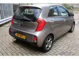Foto 26 van Kia Picanto 1.2 CVVT DynamicLine (bj 2015, automaat)