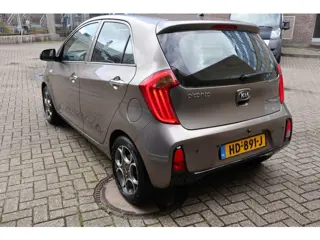 Foto 19 van Kia Picanto 1.2 CVVT DynamicLine (bj 2015, automaat)