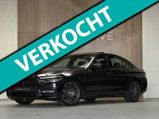 BMW 5-serie 530i High Executive - M SPORT - LEDEREN DASHBOARD - SCHUIFDAK - 19 INCH - NAPPA LEER - D