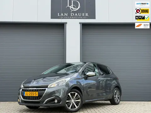 Peugeot 208 1.2 PureTech Allure / NAVI / BOEKEN AANWEZIG NAP