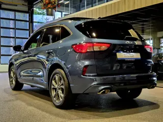 Foto 11 van Ford Kuga 2.5 PHEV ST-Line X Panorama | Camera | HUD | Winterpack | Carplay-Android