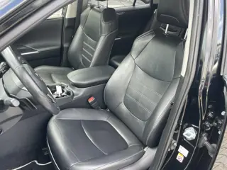 Foto 15 van Toyota RAV4 2.5 Hybrid Executive