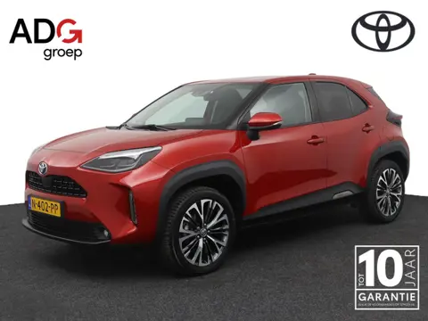 Toyota Yaris Cross 1.5 Hybrid Executive | Leder-Stoffen bekleding | Trekhaak | Stoelverwarming | Par