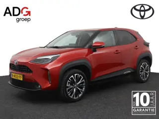 Toyota Yaris Cross 1.5 Hybrid Executive | Leder-Stoffen bekleding | Trekhaak | Stoelverwarming | Par