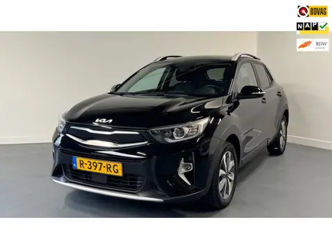 Kia Stonic 1.0 T-GDi MHEV DynamicPlusLine | NL-AUTO | AUTOMAAT | PDC + CAMERA | TREKHAAK | CARPLAY |