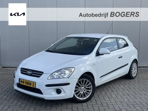 Kia pro_cee'd 1.4 Fifteen ISG Airco, Lm velgen, Radio CD, Afst.bed c.v., parkeersensoren achter