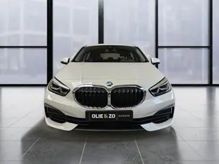 Foto 12 van BMW 1-serie 118I Aut. | Navi | LED | PDC | Clima