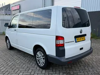 Foto 10 van Volkswagen Transporter Kombi 2.0 L1H1 Comfortline CNG 8 PERSOONS